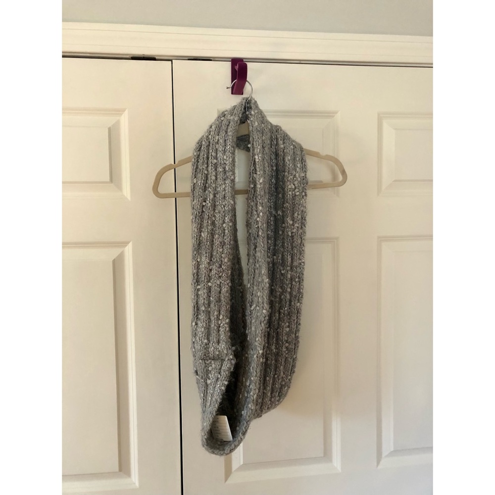 Anthropologie infinity scarf